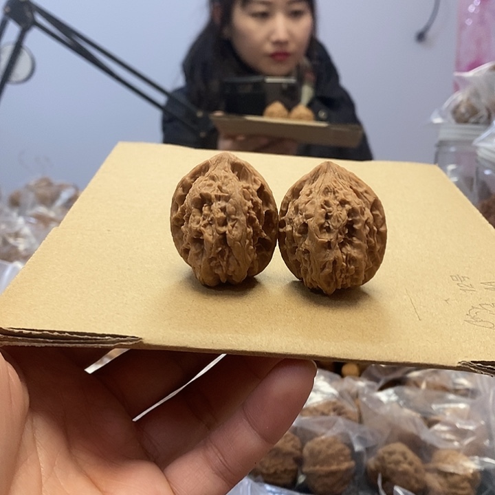 把件文玩核桃34红锦鲤