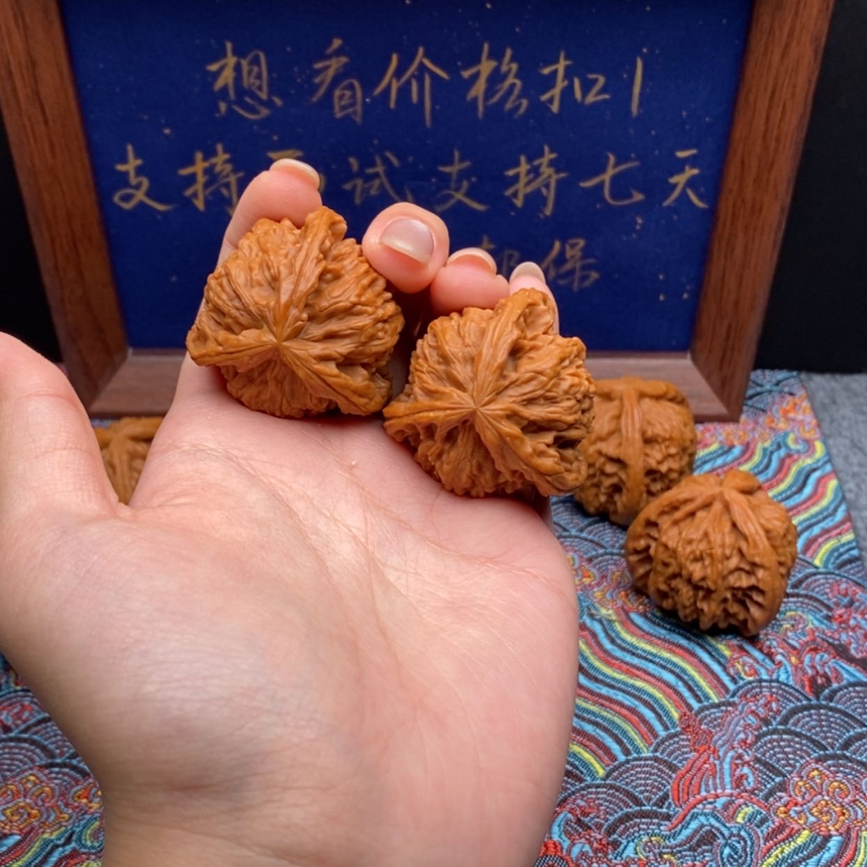 【闪购商品】O****N白狮