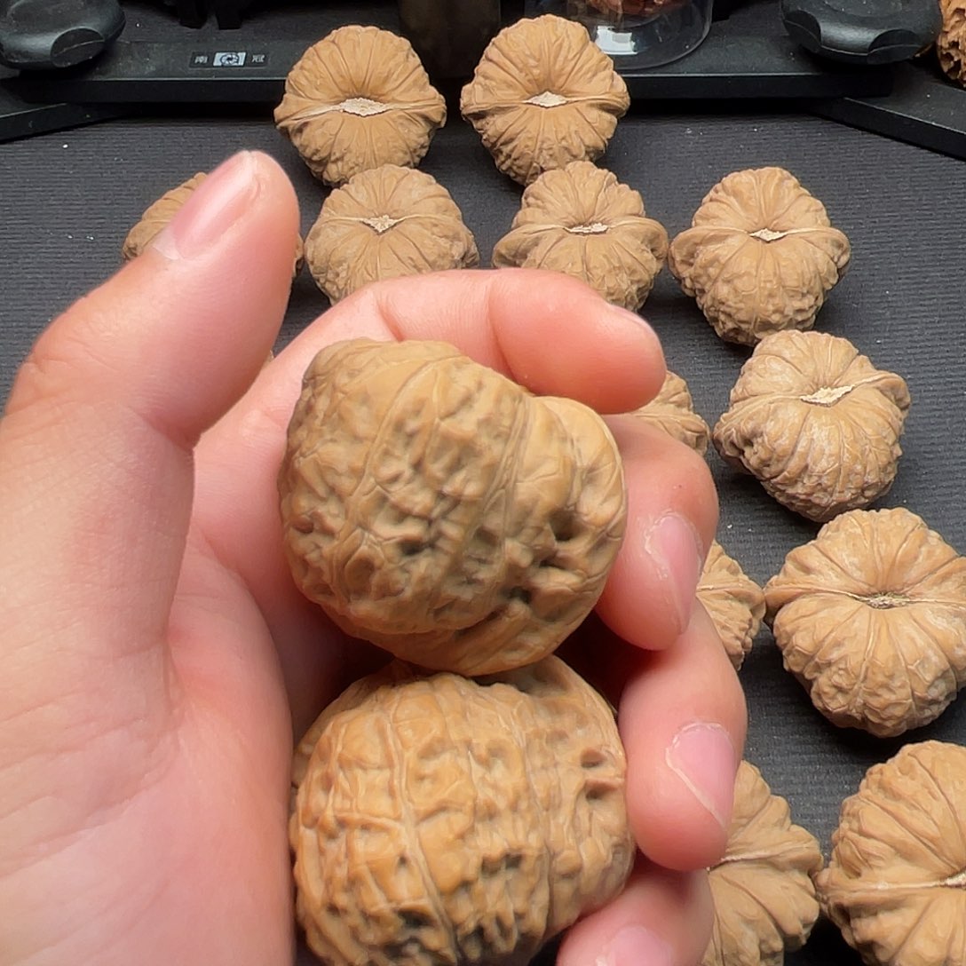 唯***一文玩核桃把件文玩核桃南瓜墩