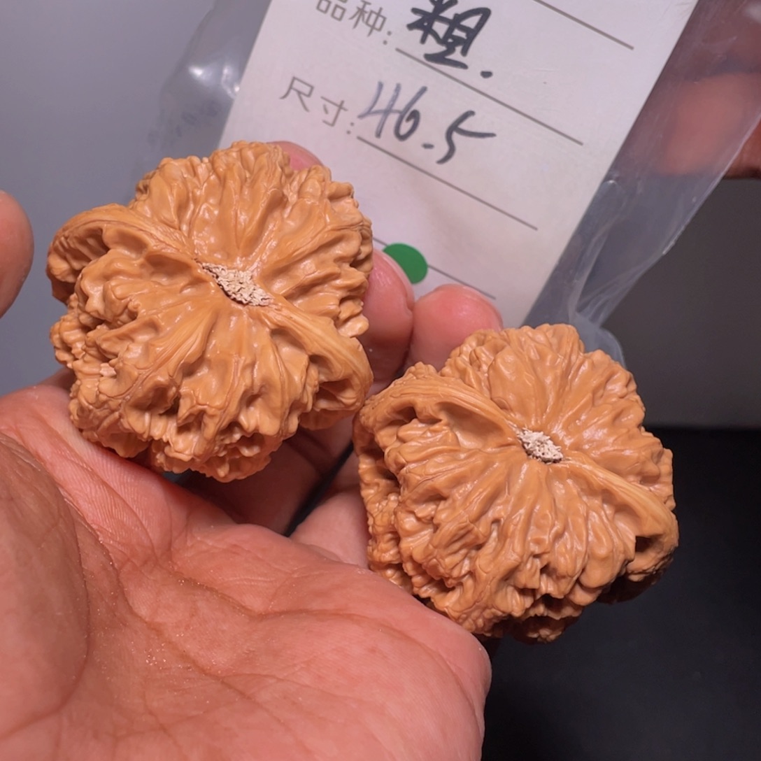 文玩核桃吊坠文玩核桃