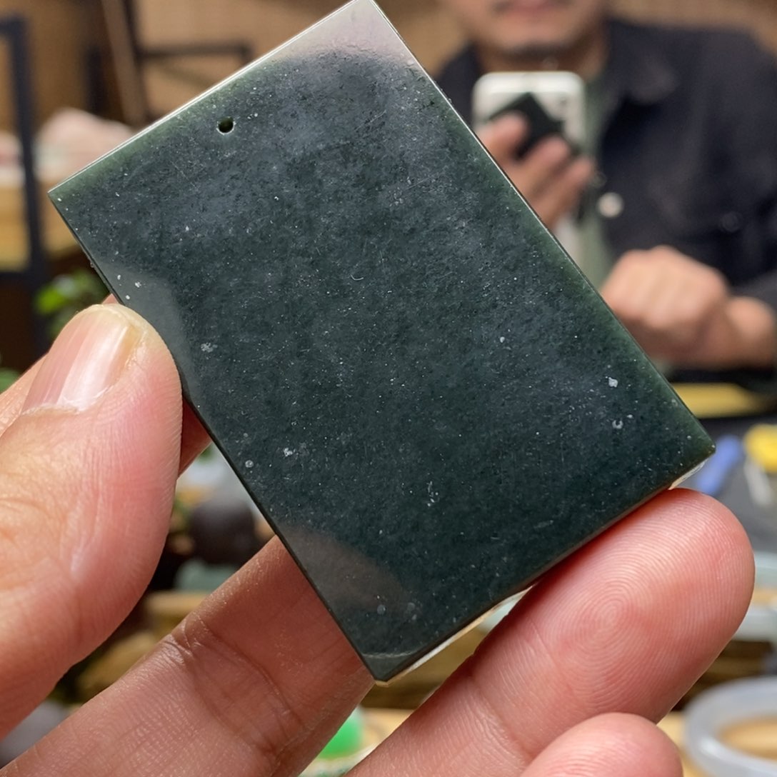 和田玉（糖玉）颈饰未镶嵌大****n挂件