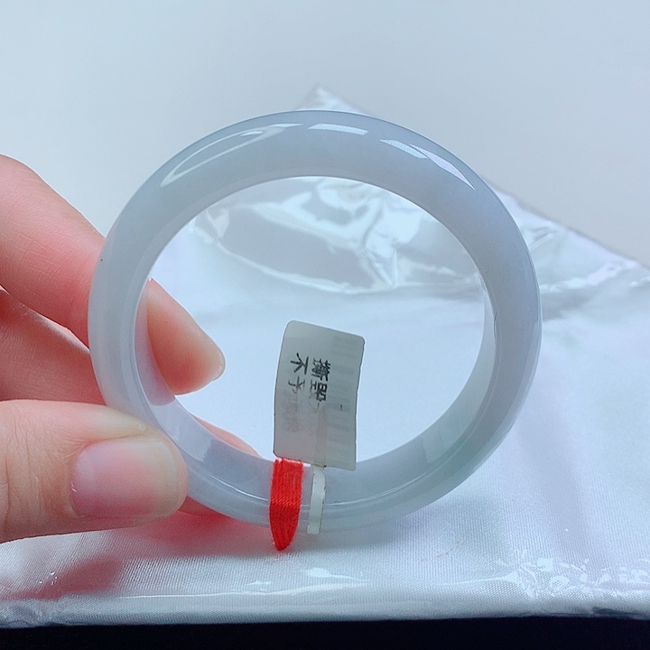 翡翠手镯未镶嵌54圈口白月光手镯