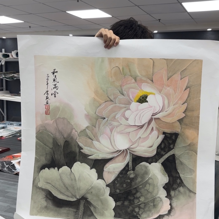字画等多种形式的艺术作品和