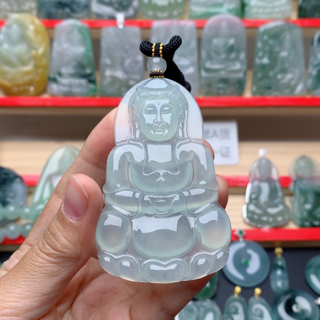 翡翠颈饰未镶嵌哈*观音