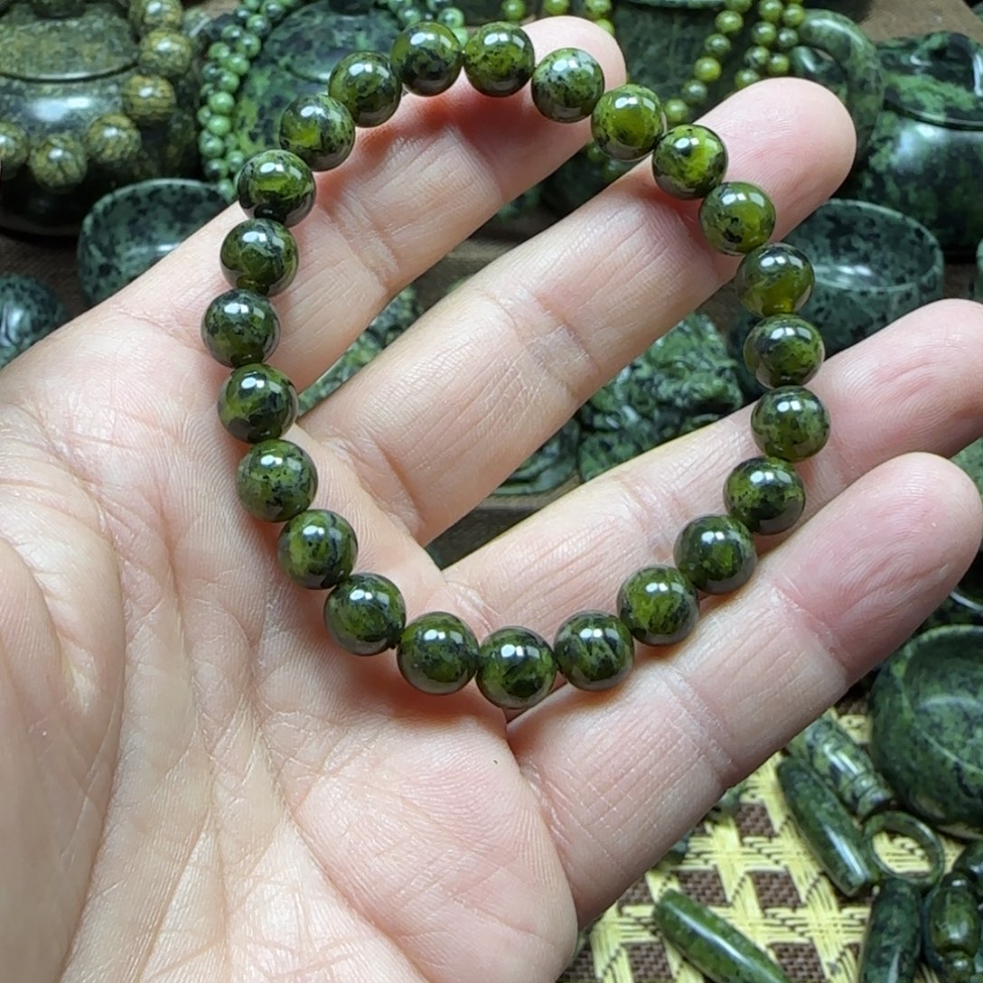 用***9蛇纹石玉未镶嵌藏玉药王石能量养身产品