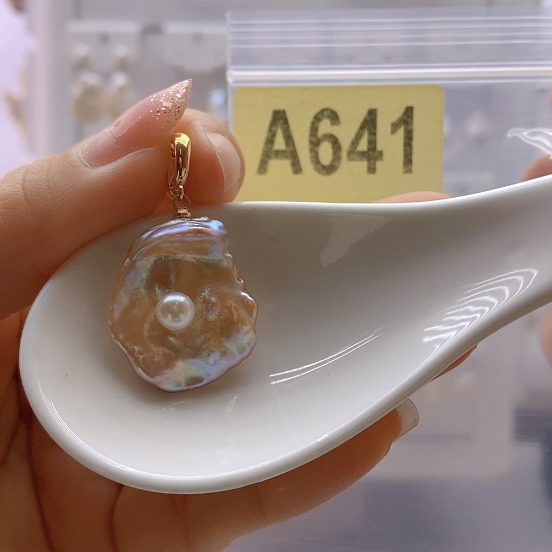 淡水珍珠颈饰未镶嵌