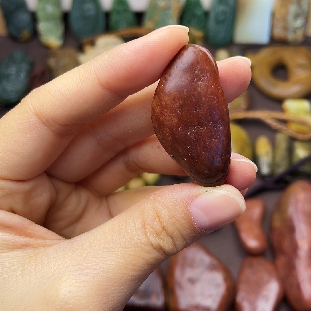 岫岩河磨玉（透闪石质玉）未镶嵌颈饰