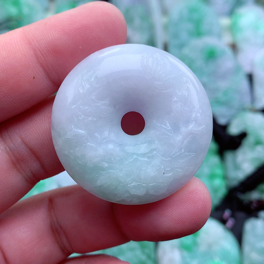 翡翠吊坠(不含链)未镶嵌