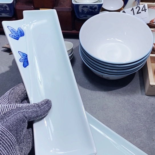 瓷片天天开心。万事顺心