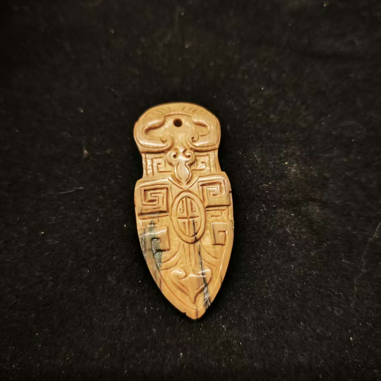 A00316饕餮牌猛犸牙工艺品