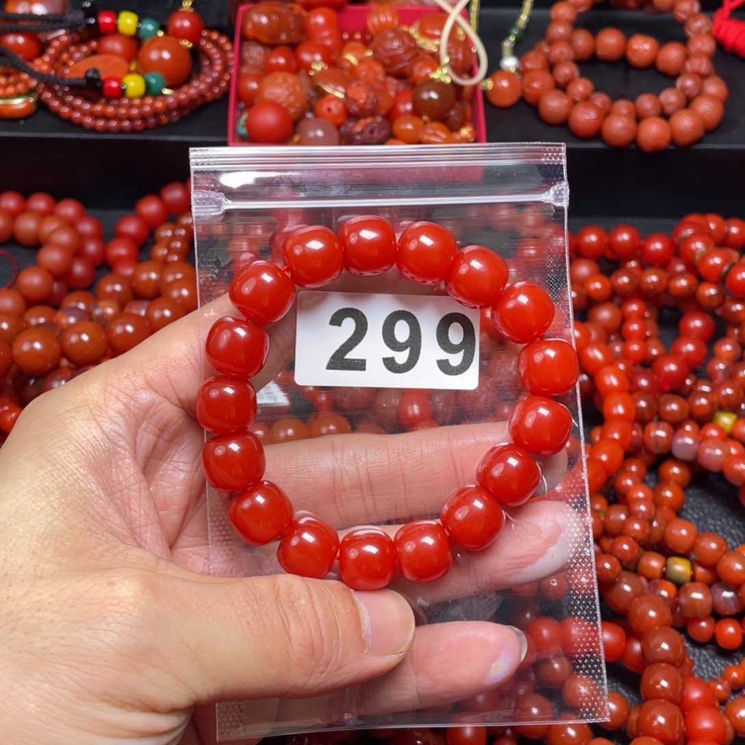 南红玛瑙手串合金花*