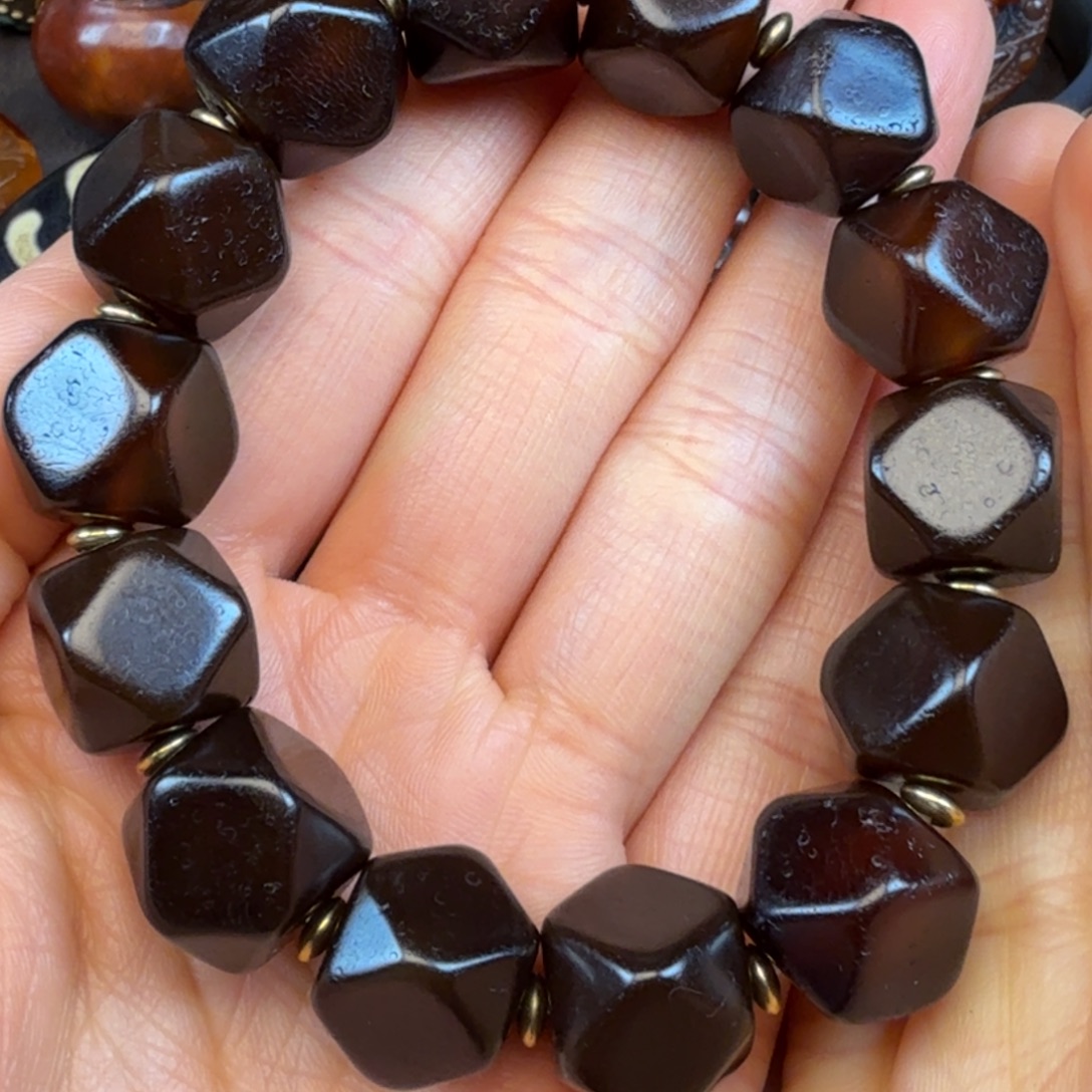 用***9玛瑙/玉髓未镶嵌颈饰