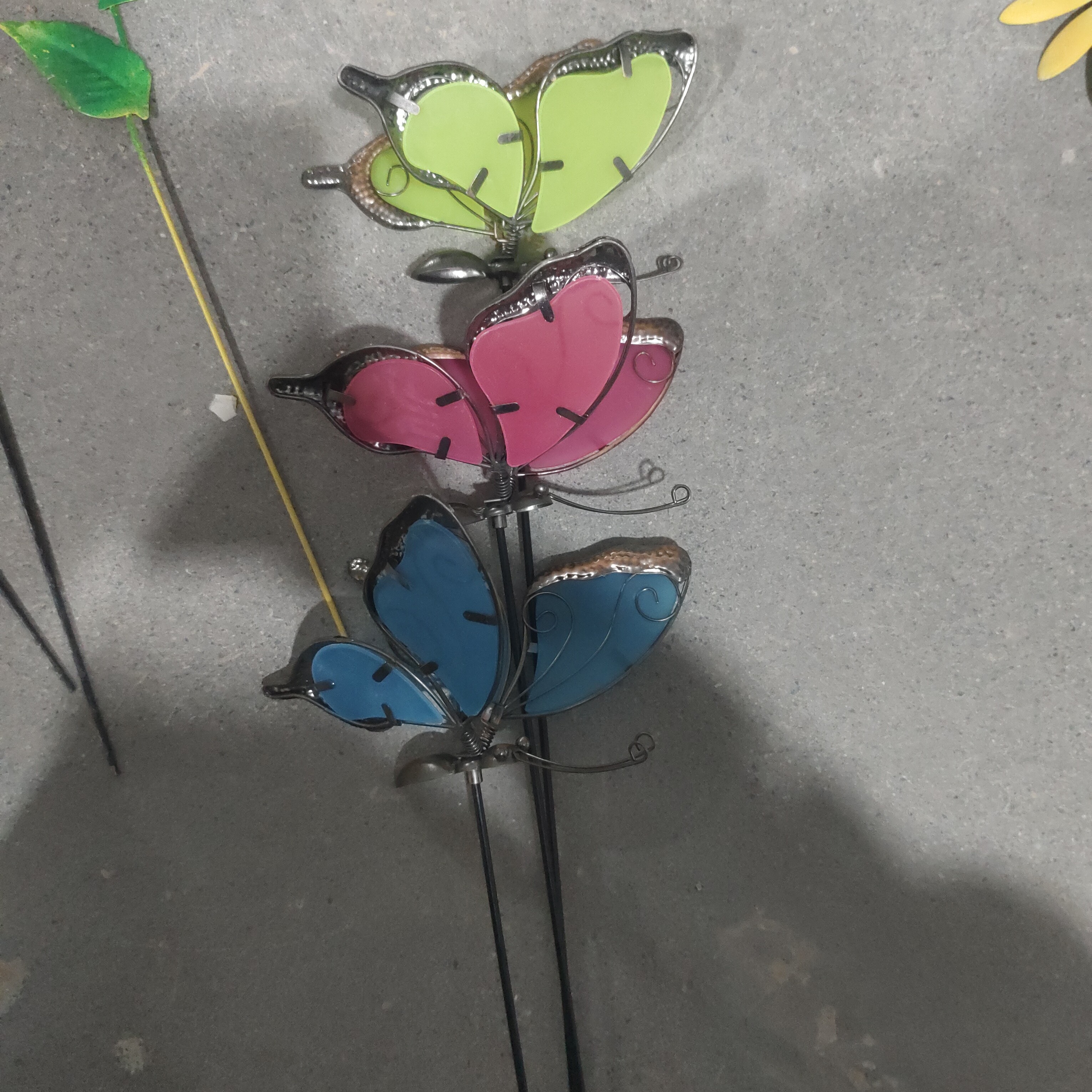 铁艺立体蝴蝶花插三个