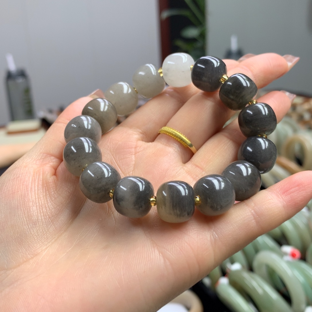 石英质玉未镶嵌串