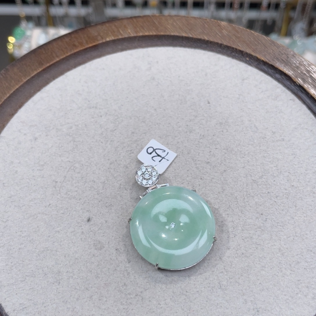 又***-翡翠银S925镶嵌颈饰