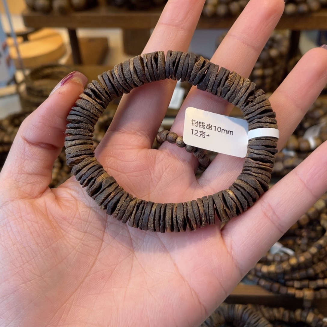 内***的沉香卡1.0片珠单圈12克+