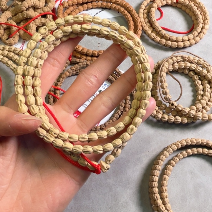 柏香籽/百香籽吊坠z***u