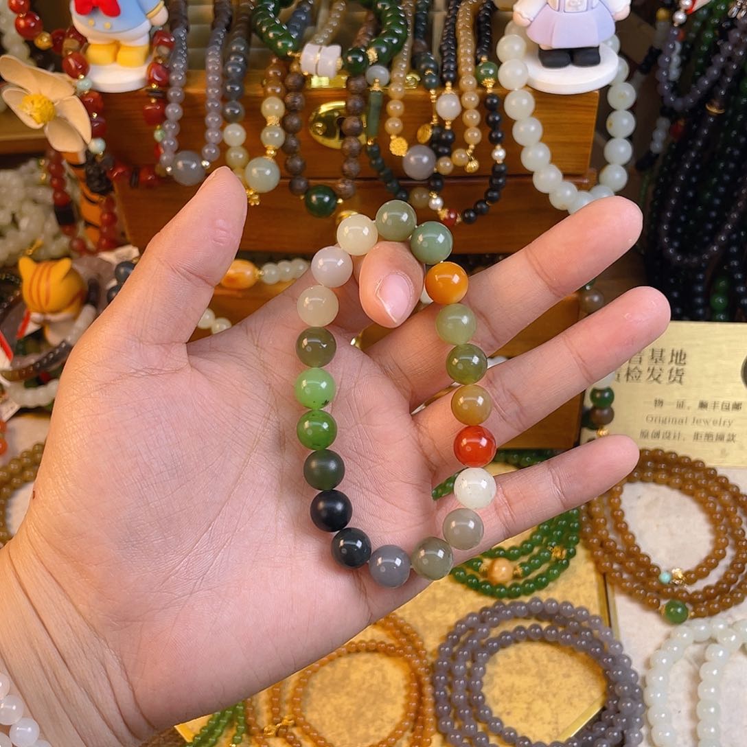 和田玉未镶嵌单圈手串