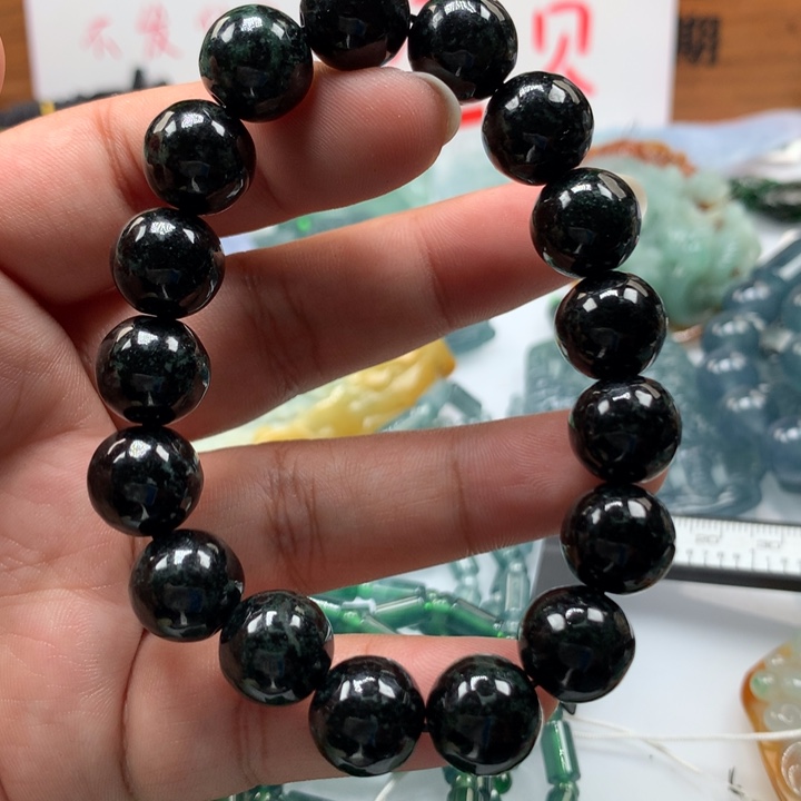 翡翠颈饰未镶嵌保真天然A货翡翠