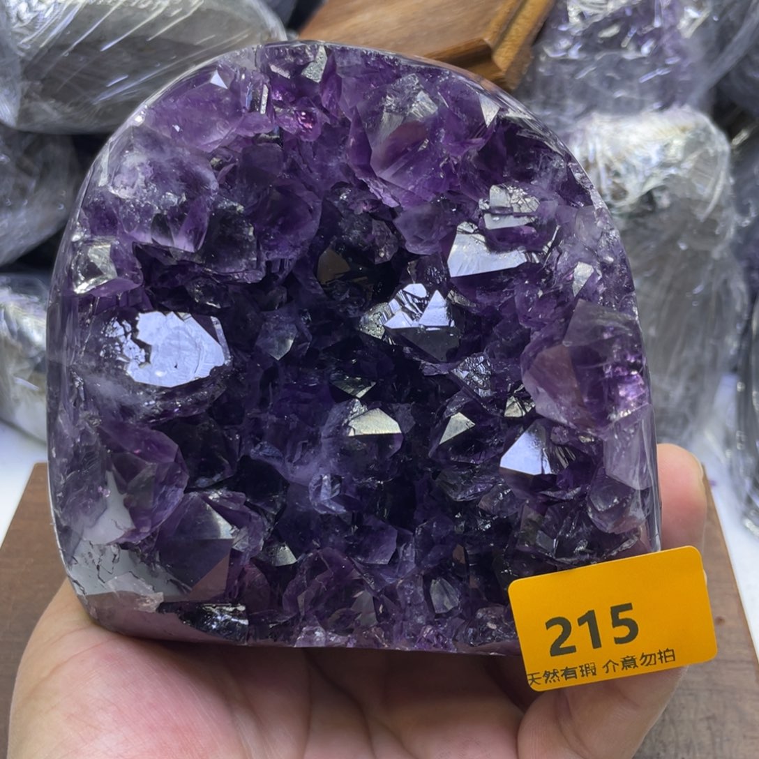 未镶嵌水晶大型摆件（非配饰）