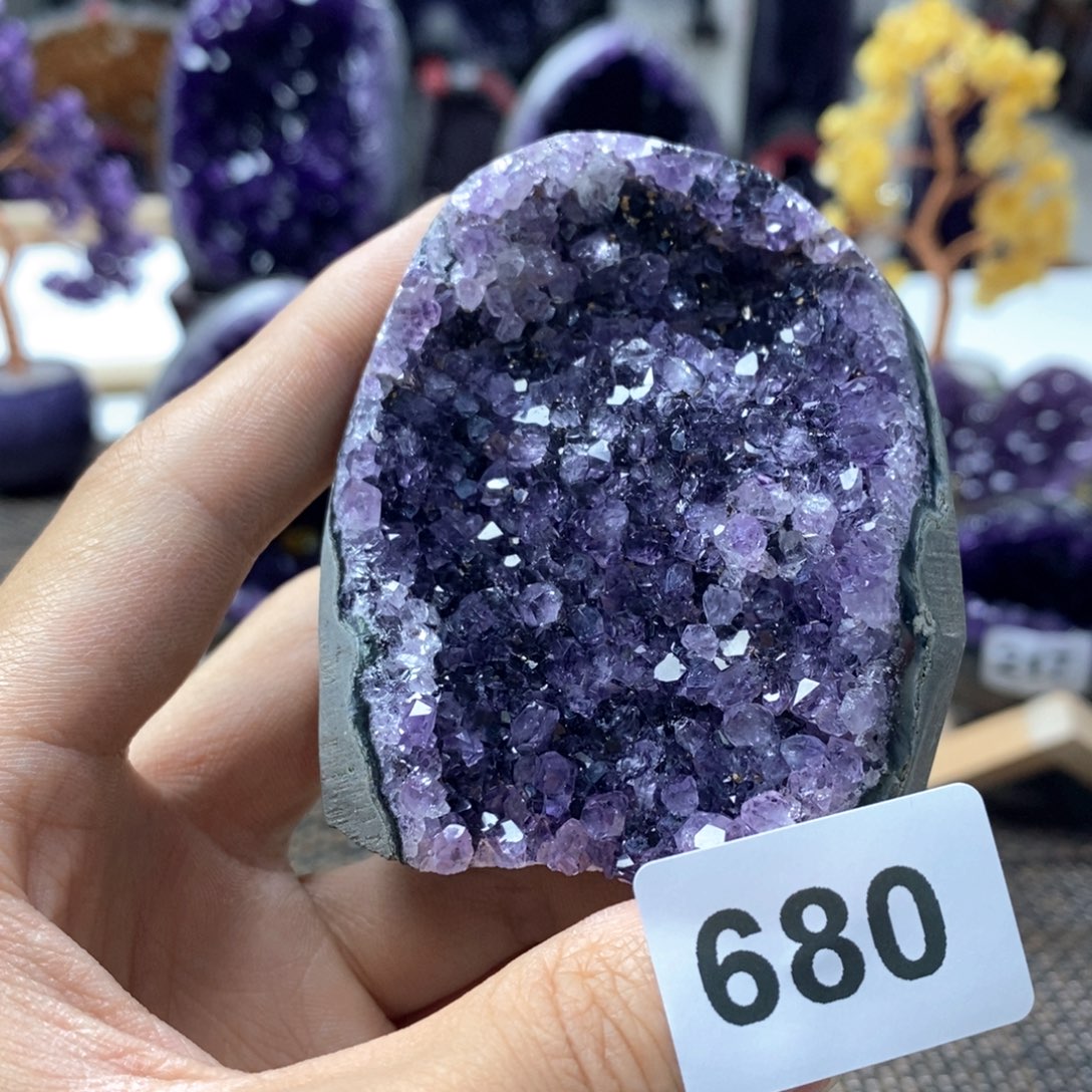 未镶嵌紫晶大型摆件（非配饰）