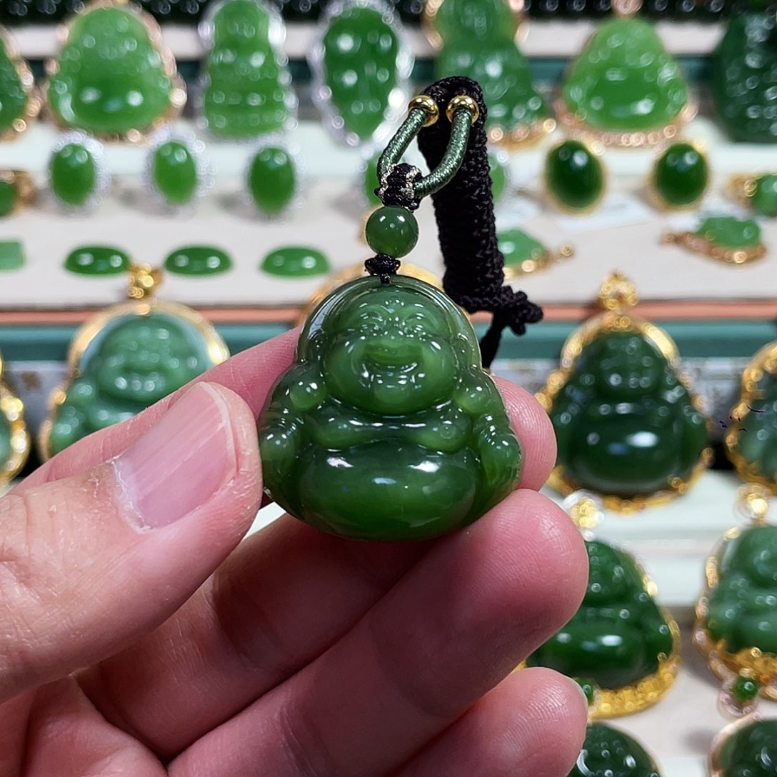 和田玉（碧玉）未镶嵌颈饰30