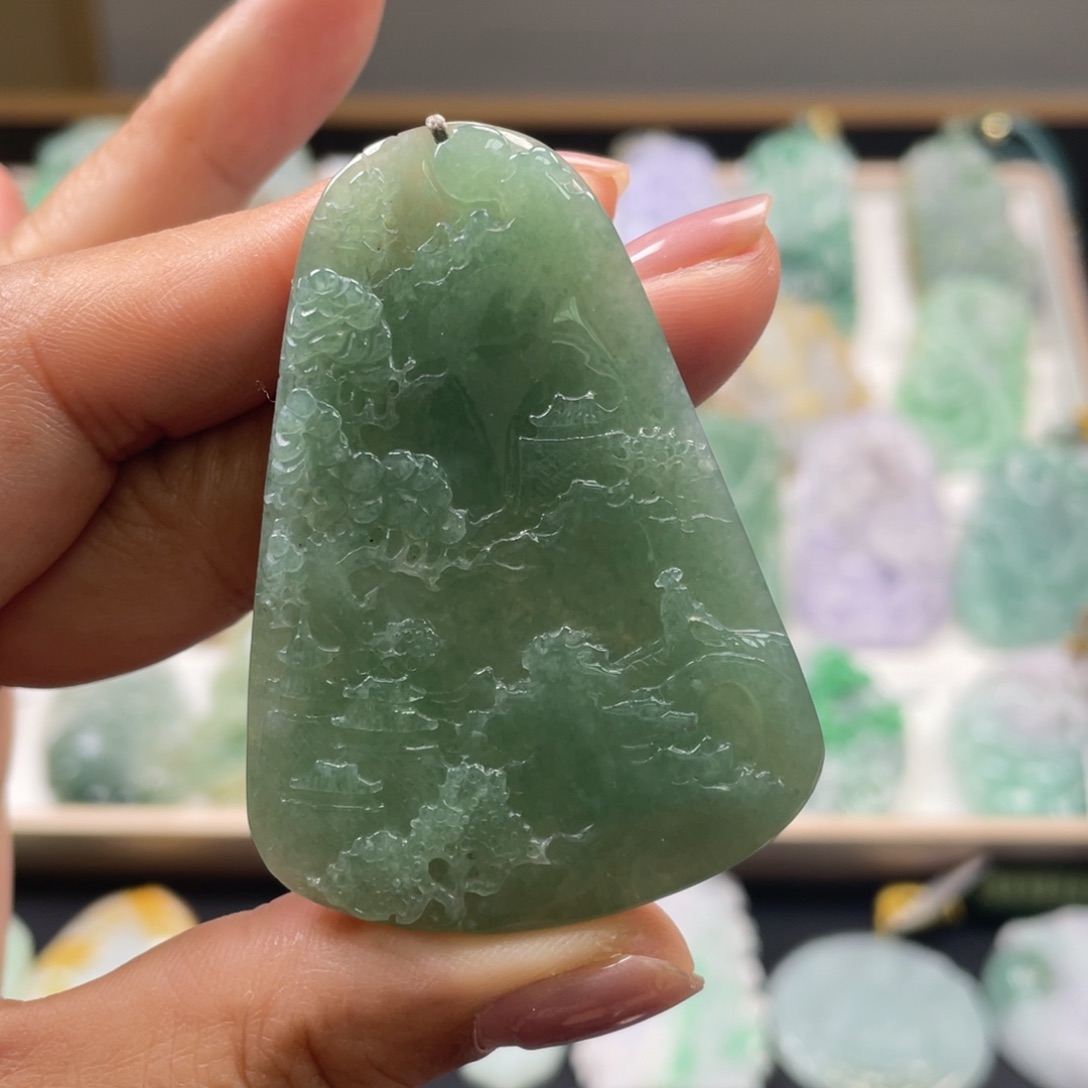 翡翠吊坠(不含链)未镶嵌