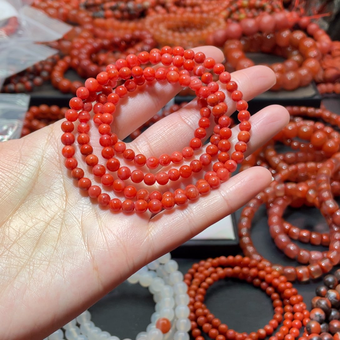 南红玛瑙手链未镶嵌