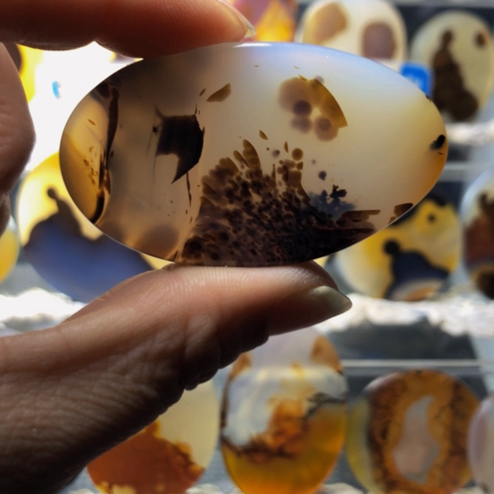 合金玛瑙/玉髓珠宝奇石139