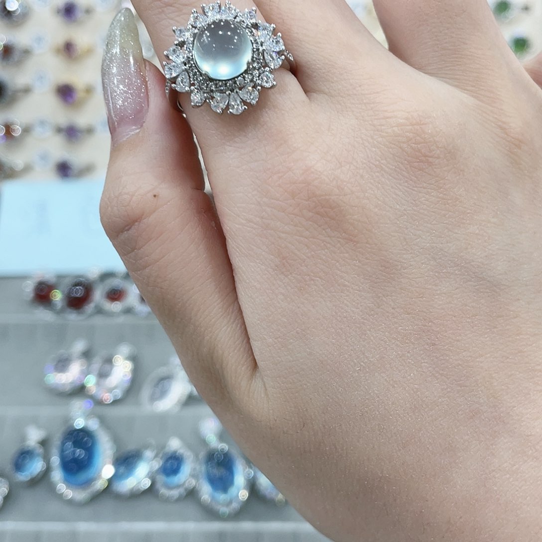 蛇纹石玉戒指吊坠项链银S925镶嵌雅**豆