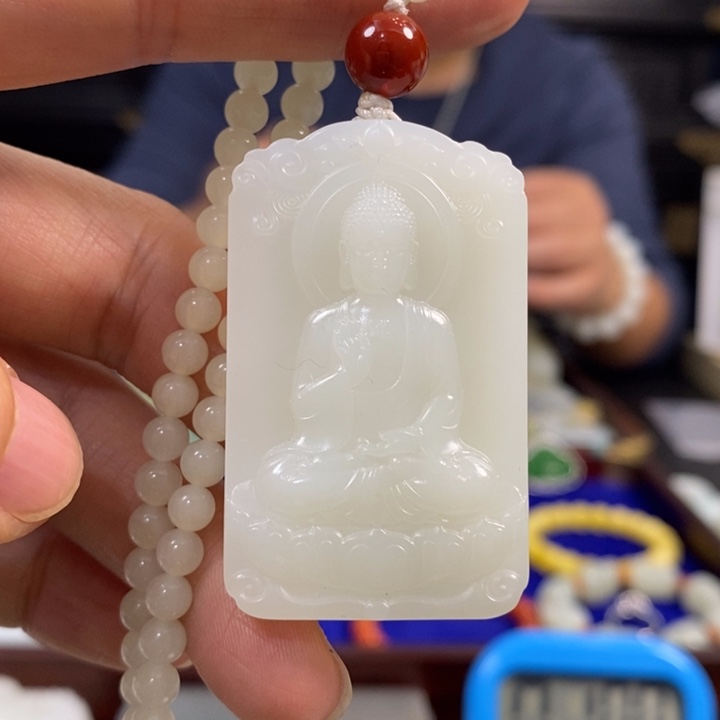 心***静和田玉未镶嵌颈饰