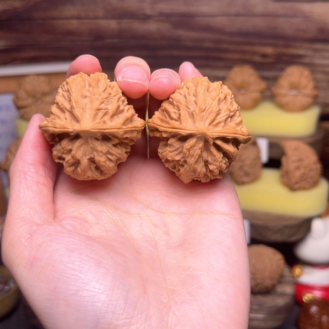 桃核吊坠苹果园闪65