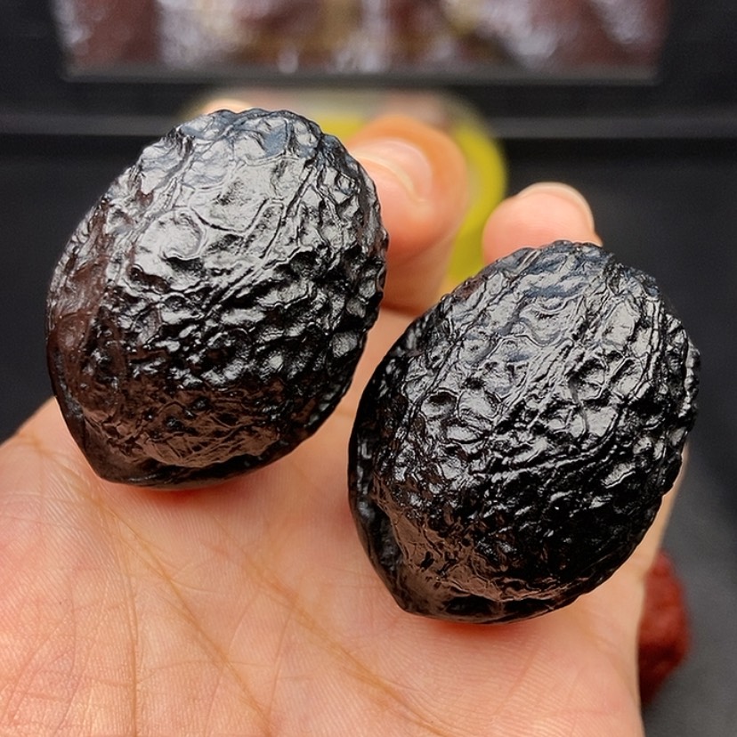 【闪购商品】文玩核桃把件37尺蟒纹龙蛋