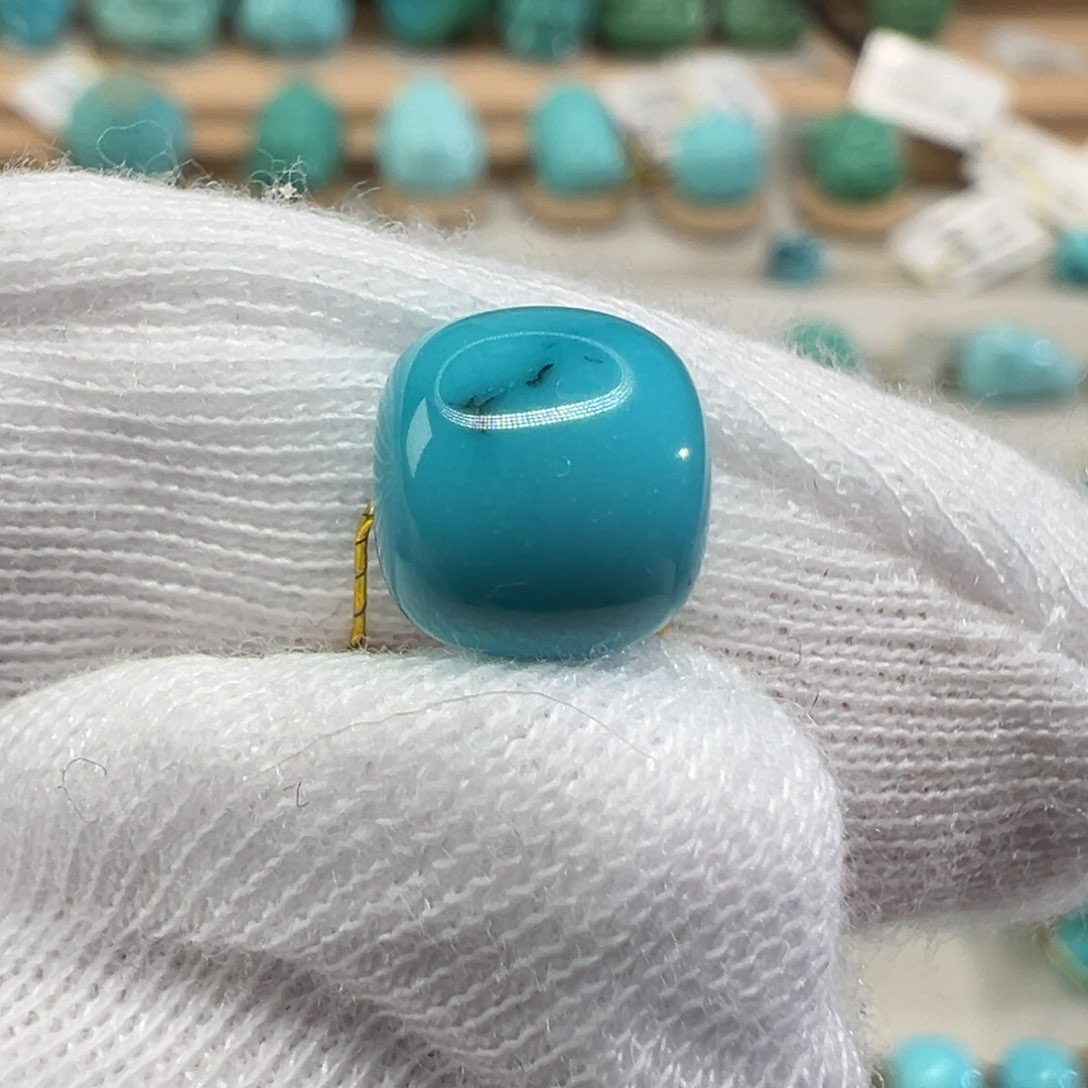 绿松石配饰未镶嵌旺***?