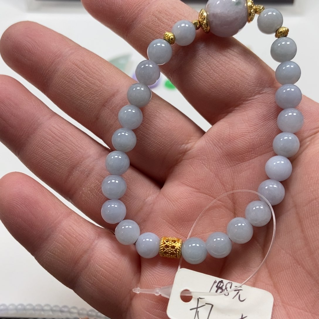 翡翠手链未镶嵌翡翠