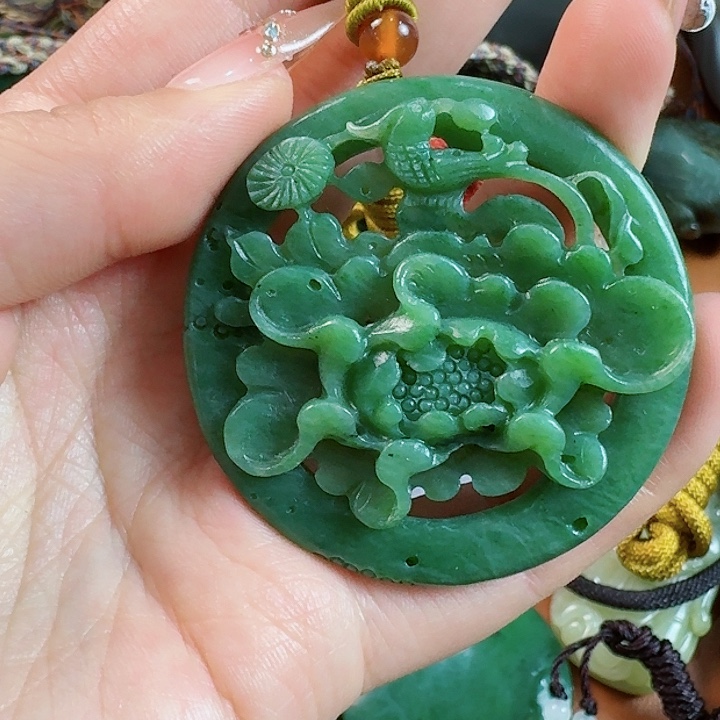 和田玉把件未镶嵌