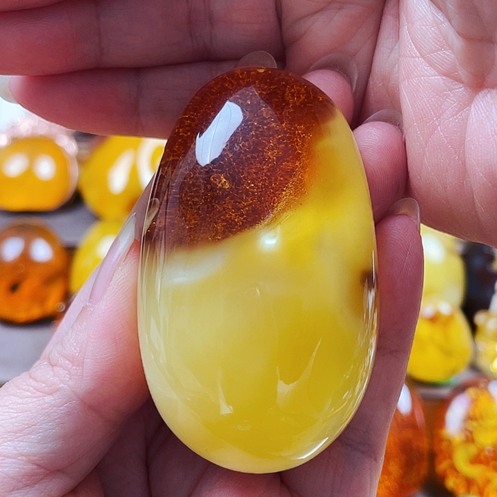 琥珀颈饰未镶嵌吊坠