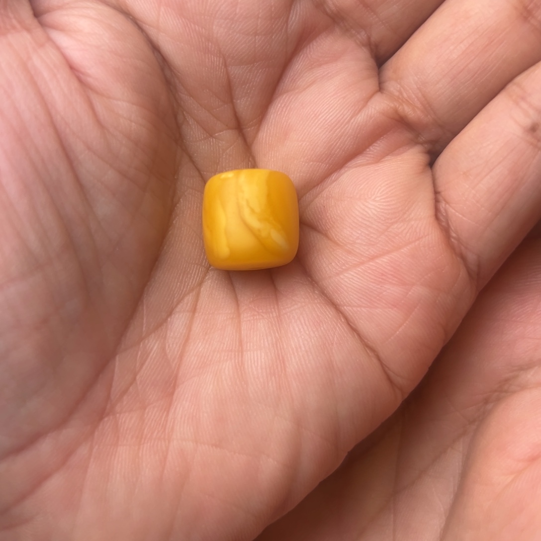 蜜蜡未镶嵌吊坠(不含链)