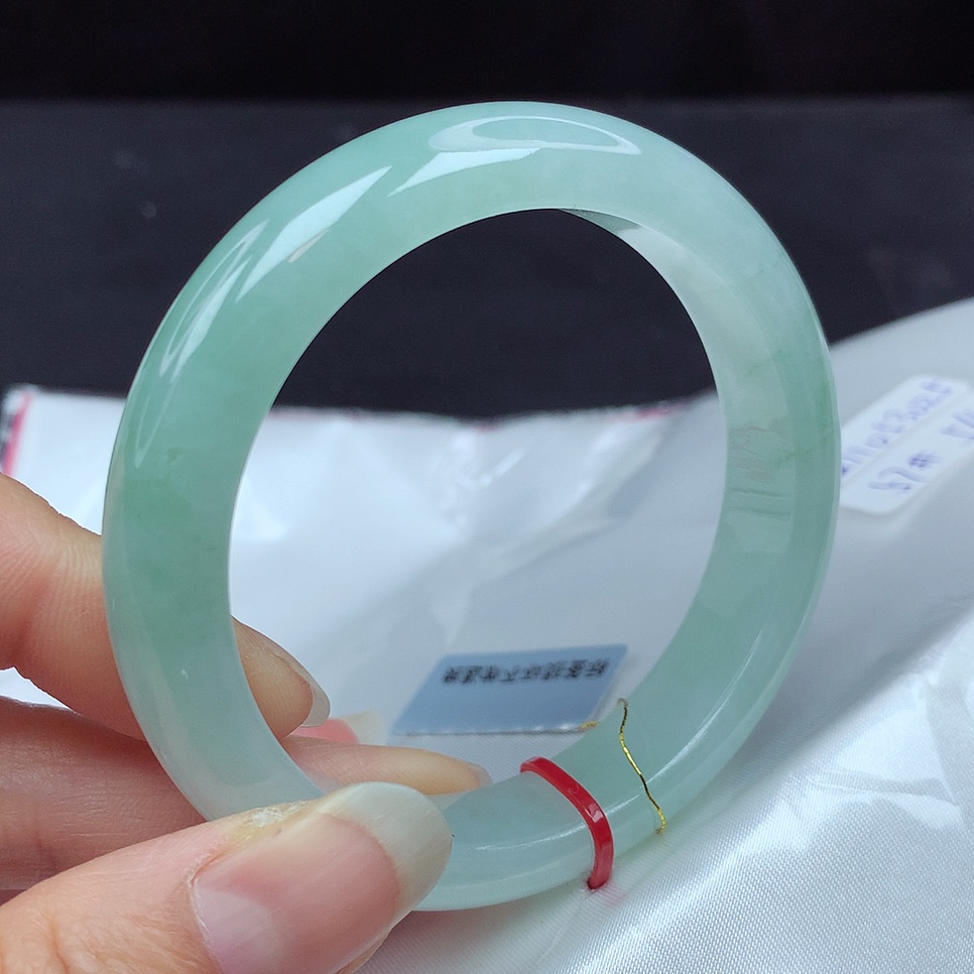 翡翠手镯未镶嵌57圈025