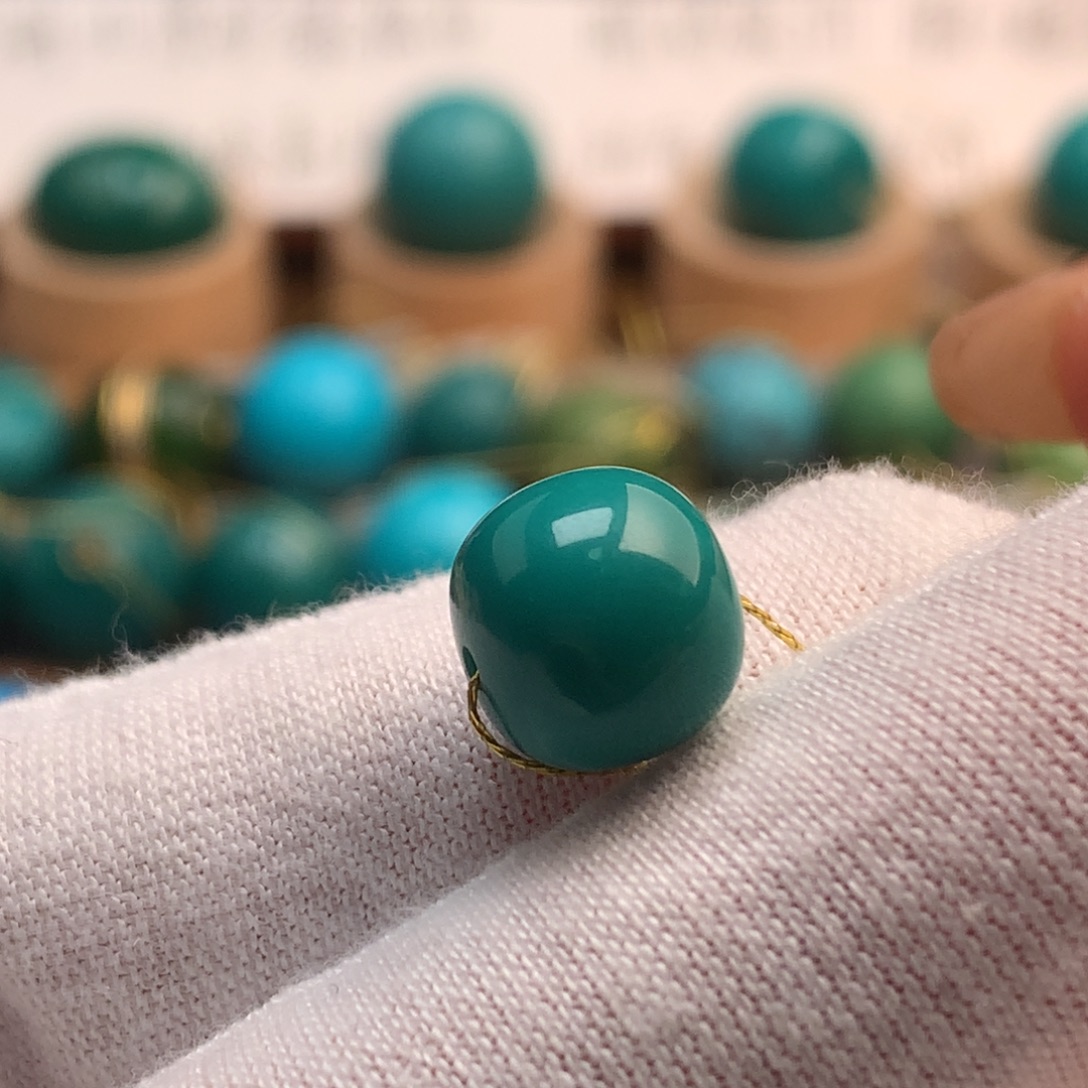 绿松石未镶嵌挂件9.9mm