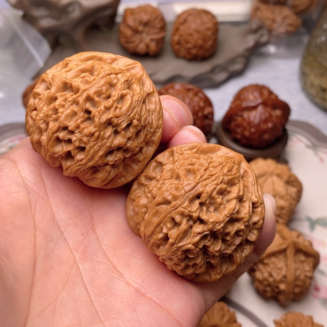 【闪购商品】文玩核桃把件鬼*水龙