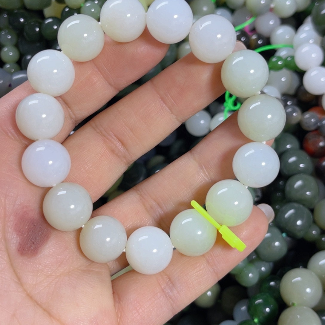 和田玉手链未镶嵌