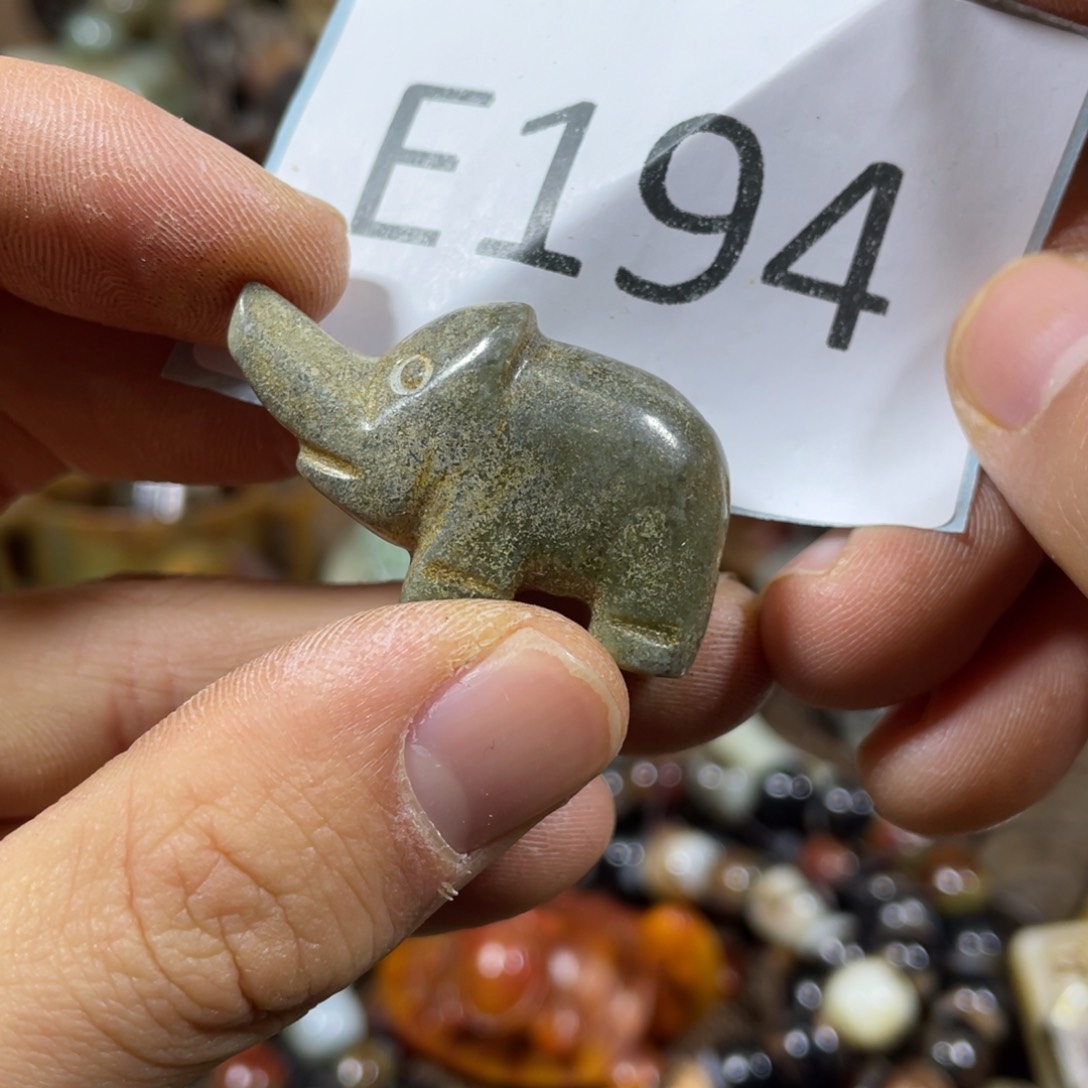 和田玉吊坠(不含链)未镶嵌