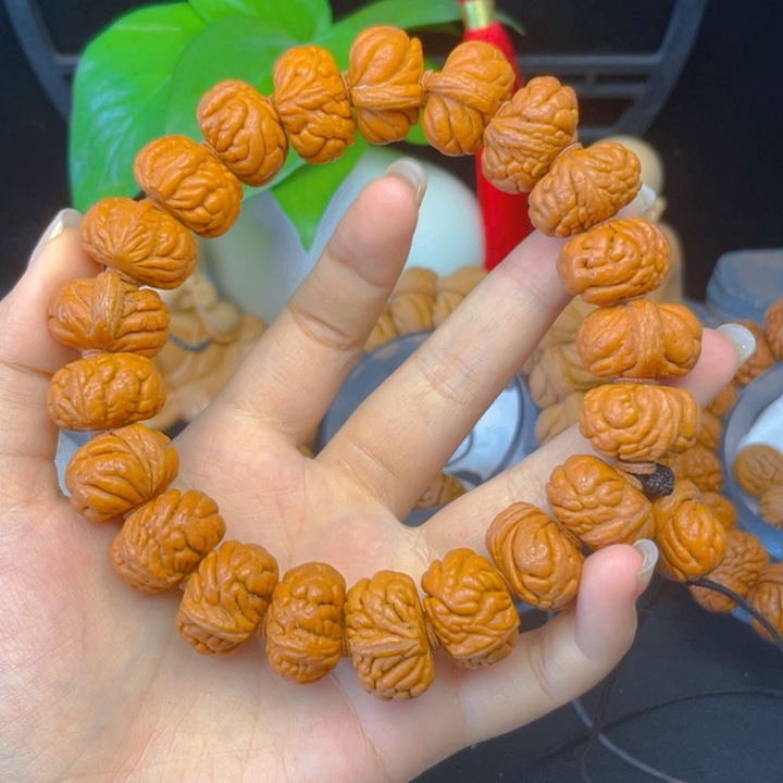 大***个古玩艺术品桃核玩物