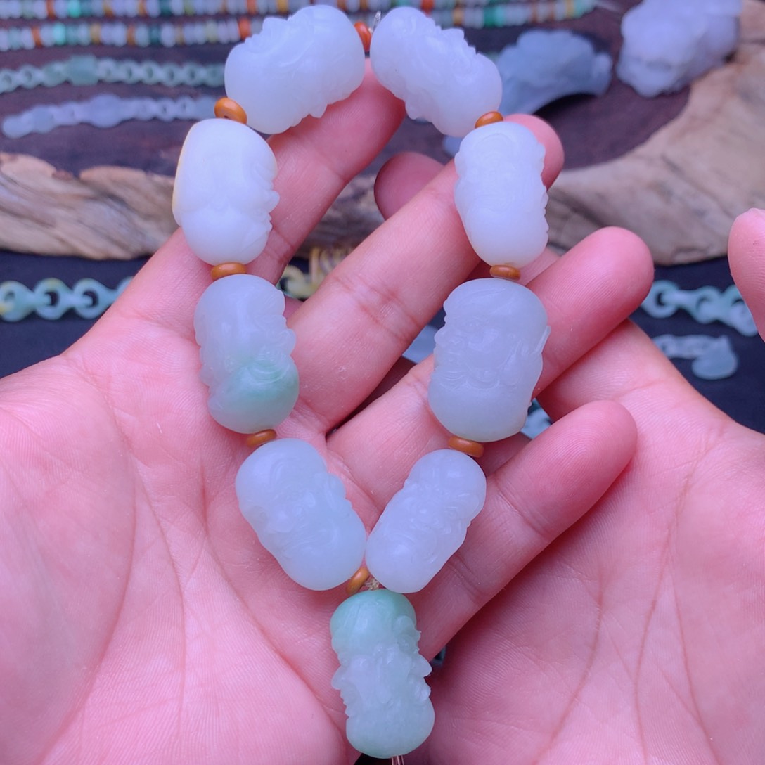 定制翡翠未镶嵌十八罗汉