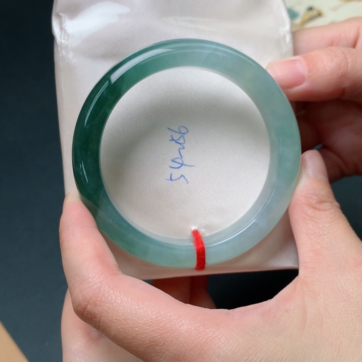 未镶嵌手镯翡翠翡翠