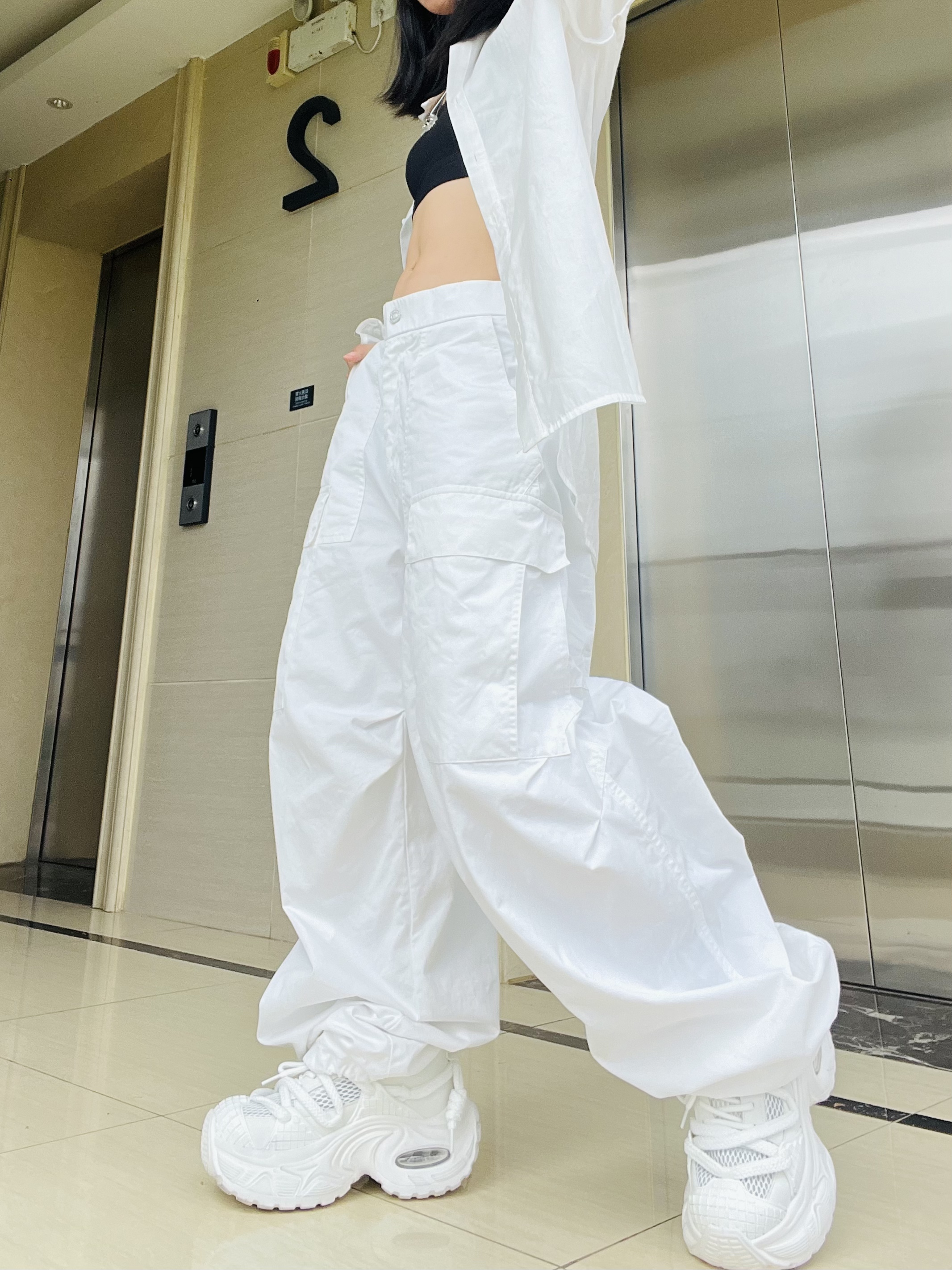 木兰-第二批简约设计弯刀口袋工装裤