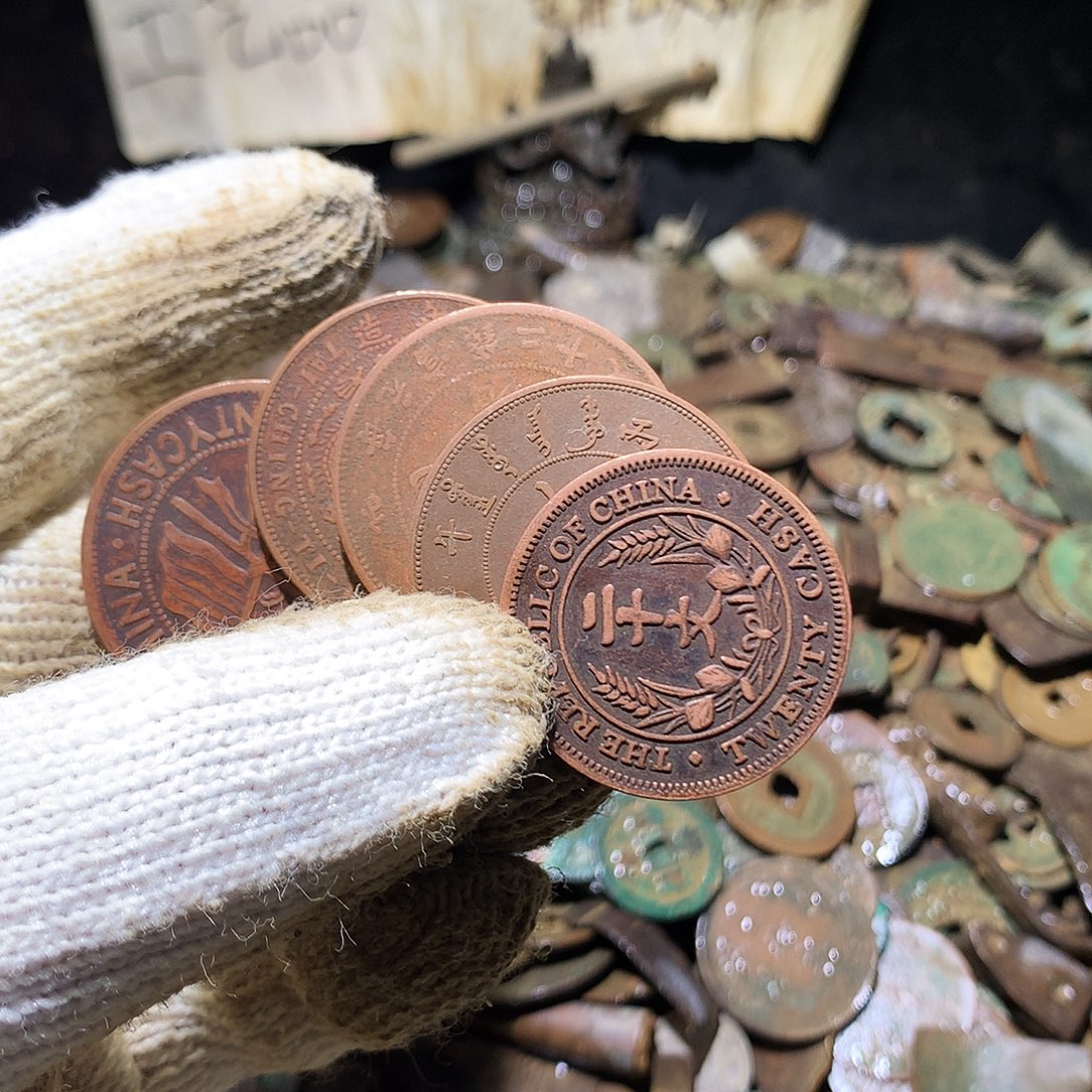 梦***魇小杨小杨工艺品手机挂件