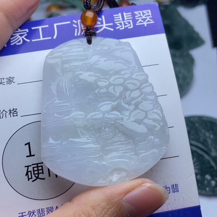 翡翠颈饰未镶嵌翡翠