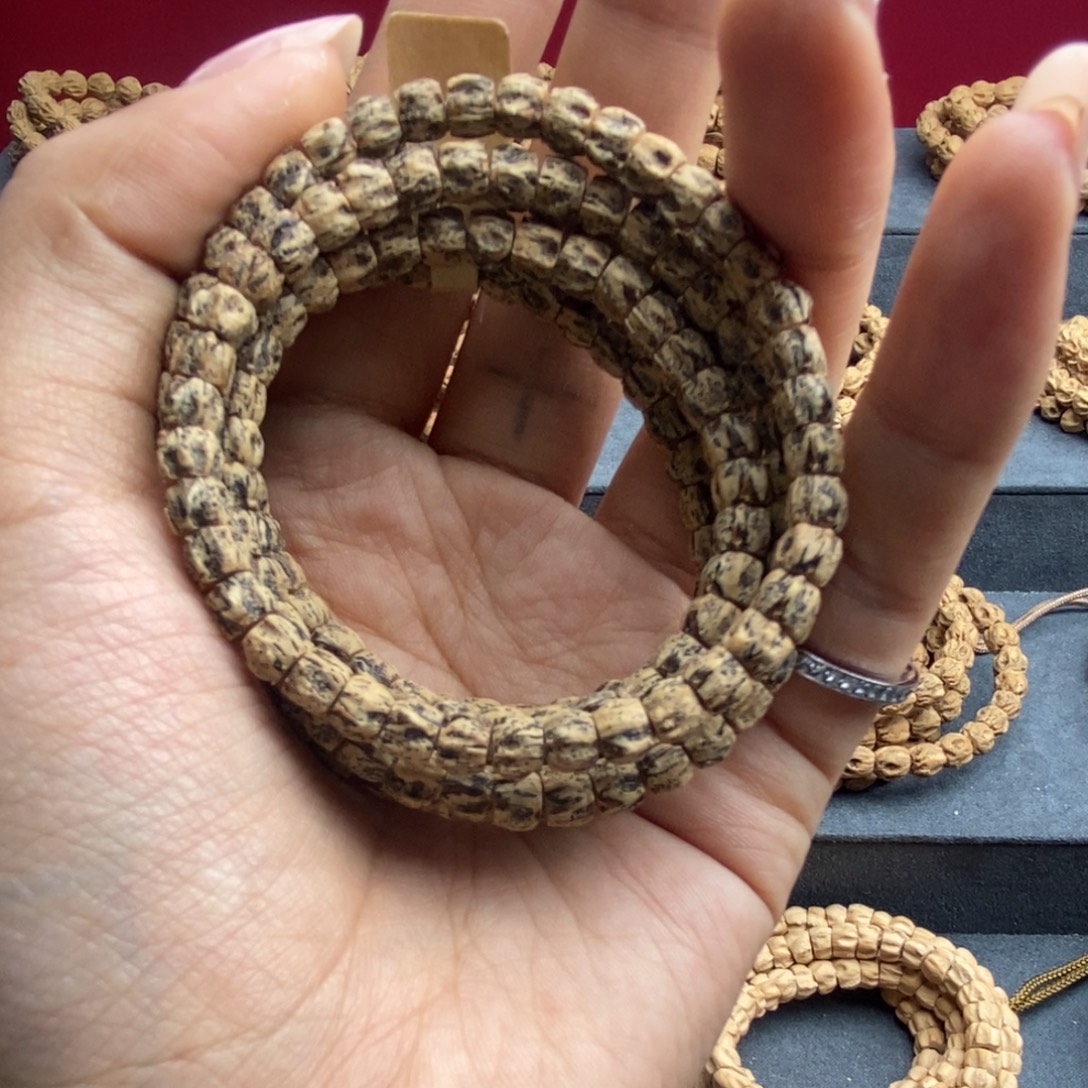 ㅤ***.柏香籽/百香籽吊坠